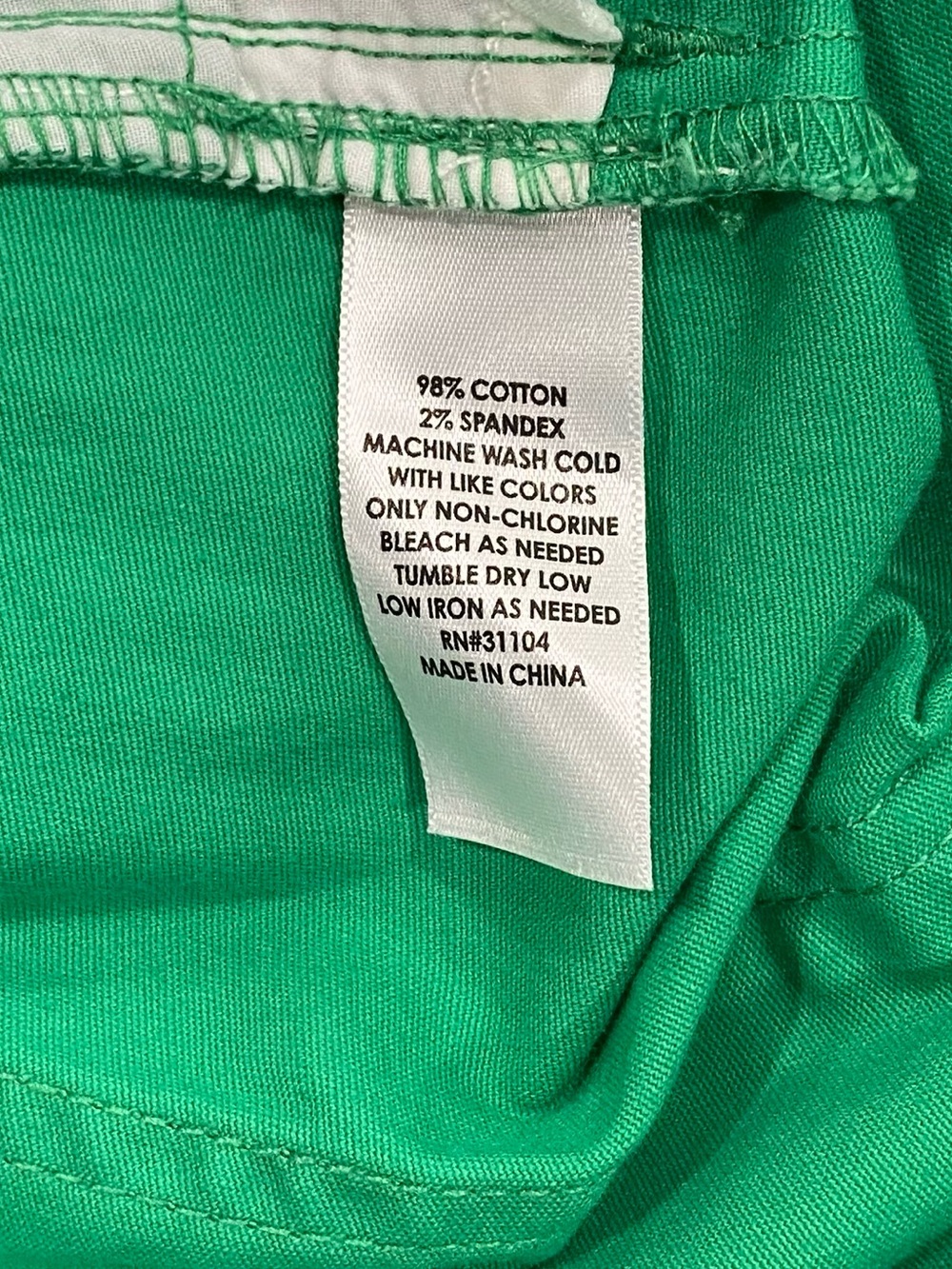 Crown & Ivy Curvy Women’s Green Crop Pants Size 22W - Picture 10 of 11